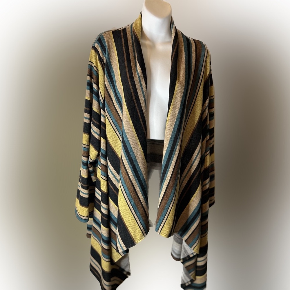 Glitzy girlz boutique plus size 3X waterfall front striped cardigan